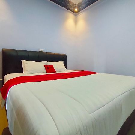 Reddoorz Syariah Near Stasiun Wates Hotel Wates  Bagian luar foto