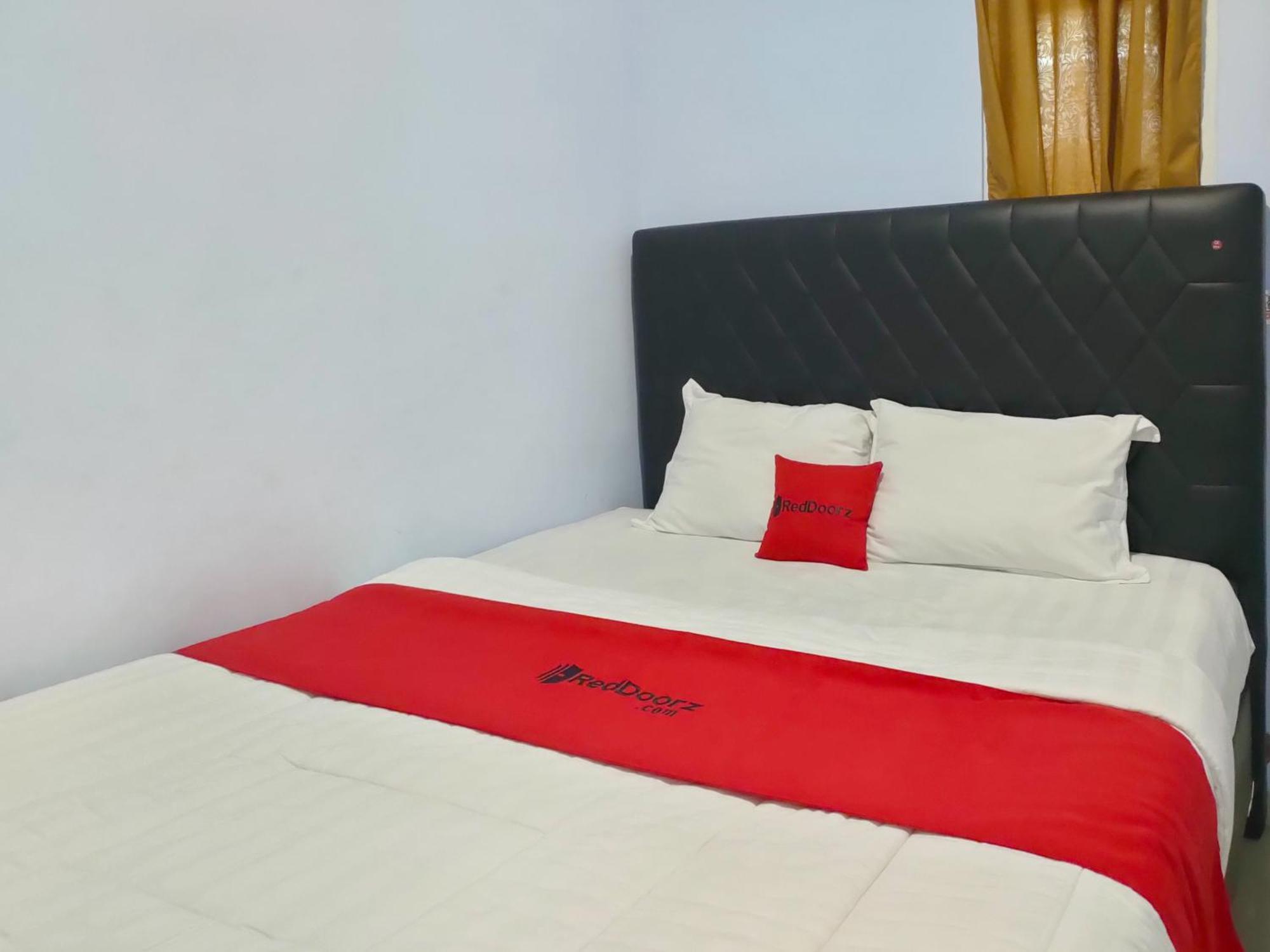 Reddoorz Syariah Near Stasiun Wates Hotel Wates  Bagian luar foto