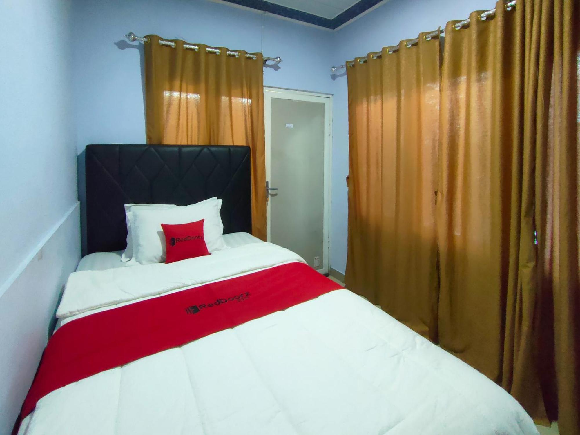 Reddoorz Syariah Near Stasiun Wates Hotel Wates  Bagian luar foto