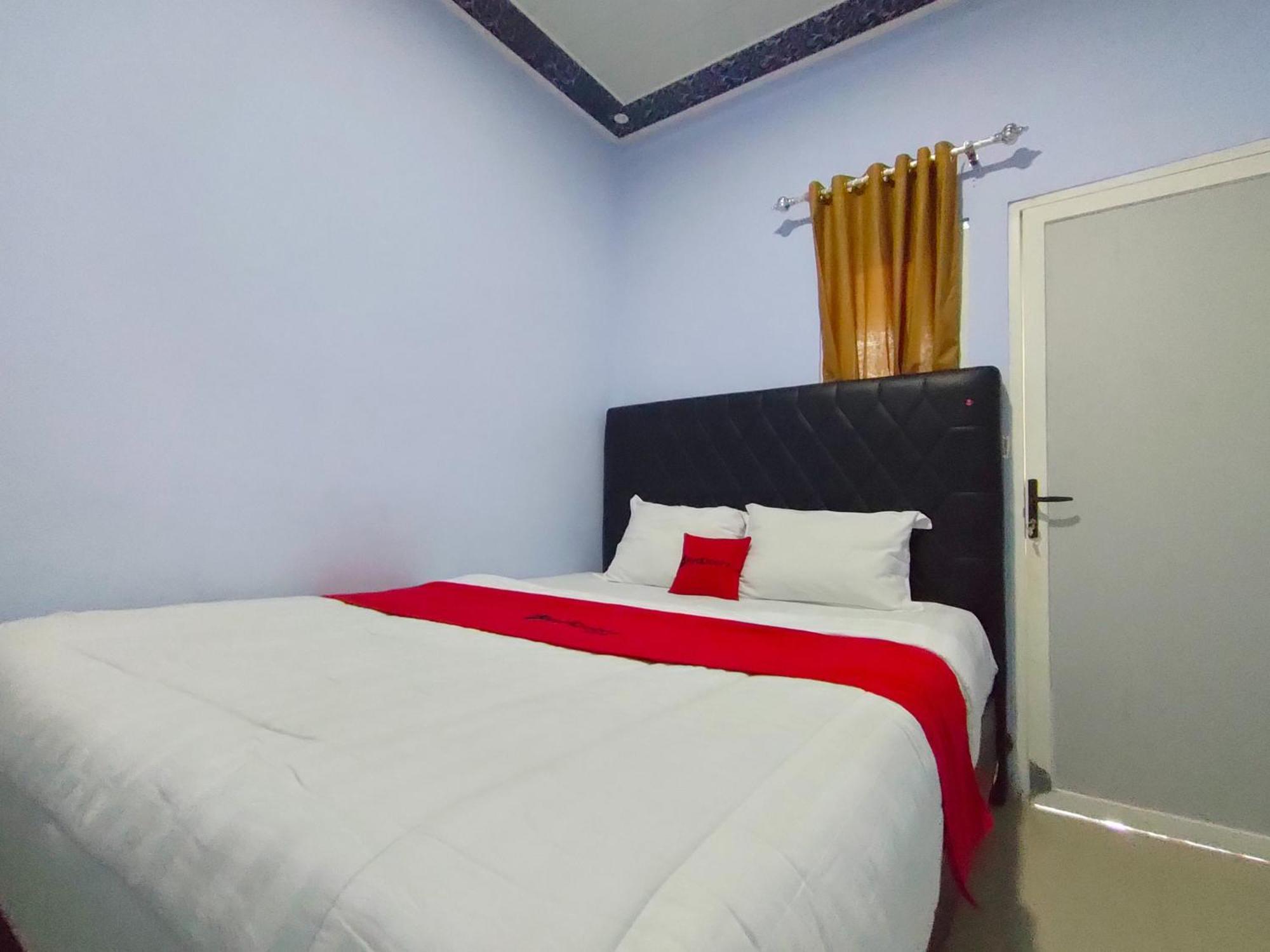 Reddoorz Syariah Near Stasiun Wates Hotel Wates  Bagian luar foto