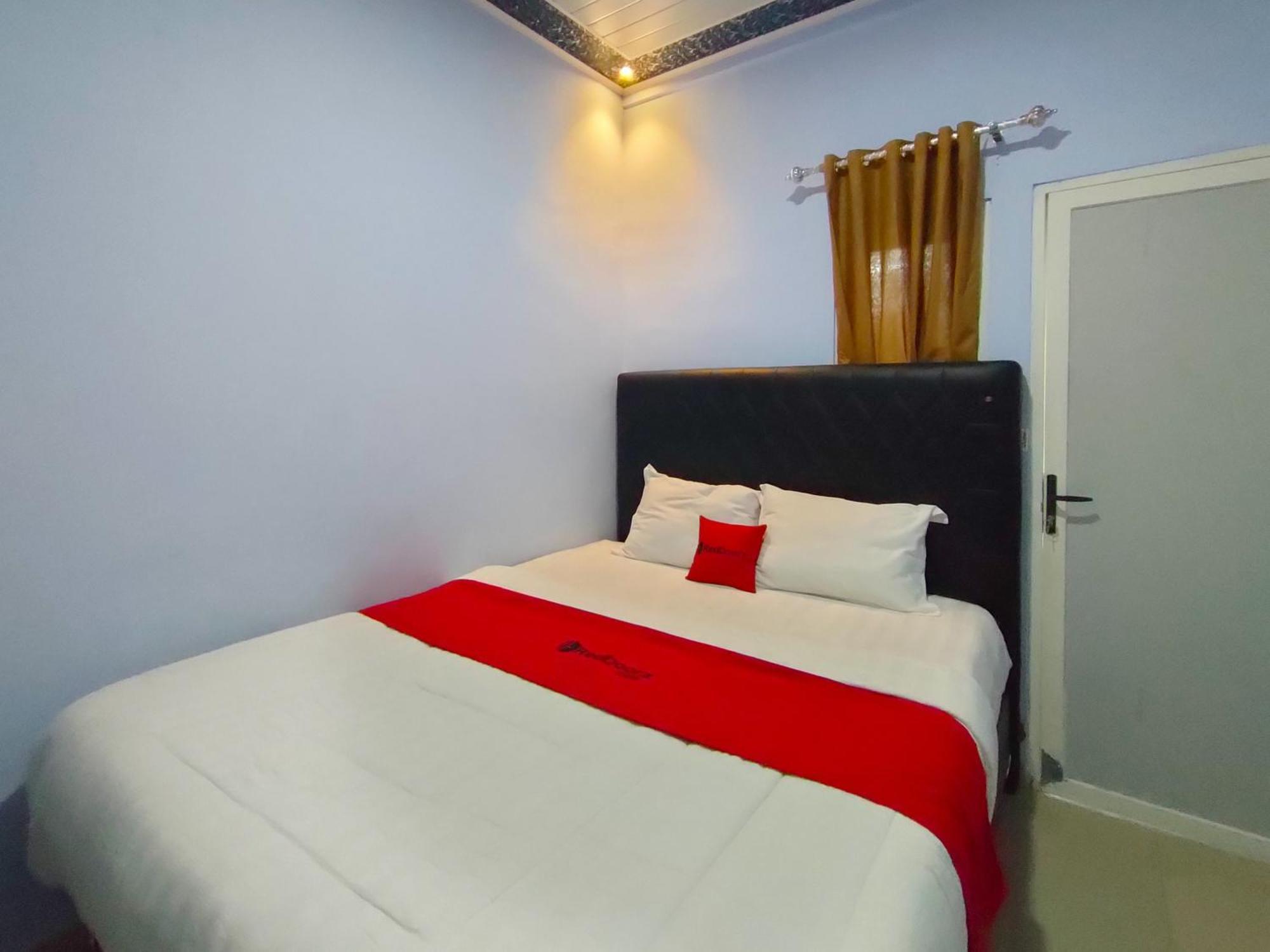 Reddoorz Syariah Near Stasiun Wates Hotel Wates  Bagian luar foto